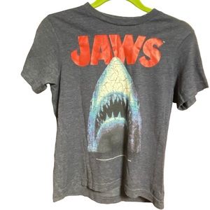 Old Navy Totally Classic JAWS  Movie Poster Close-Up T-shirt Boys Size Medium‎
